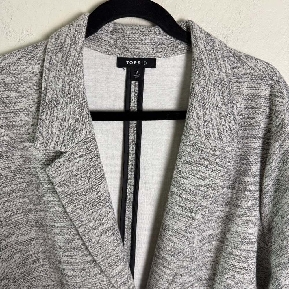 Torrid Studio Double Knit Boyfriend Blazer 3X - Picture 4 of 15